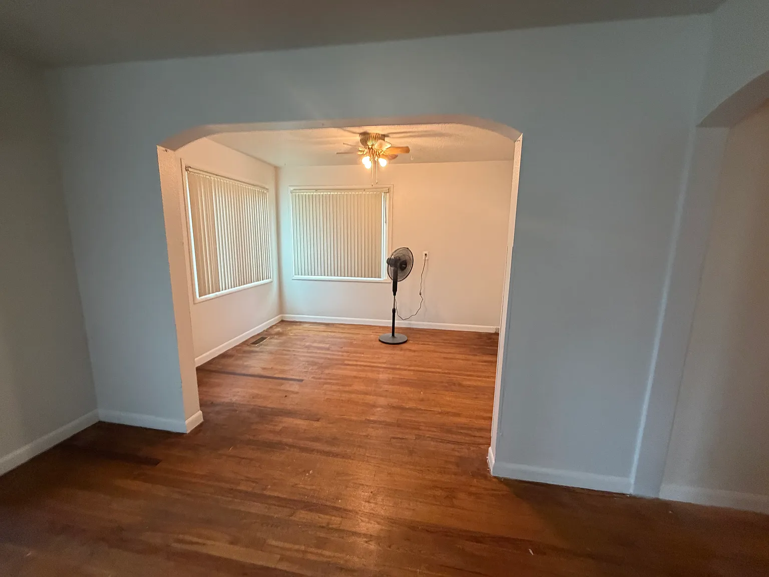 3 bed, 1368 sqft, $2,400 — Photo 4
