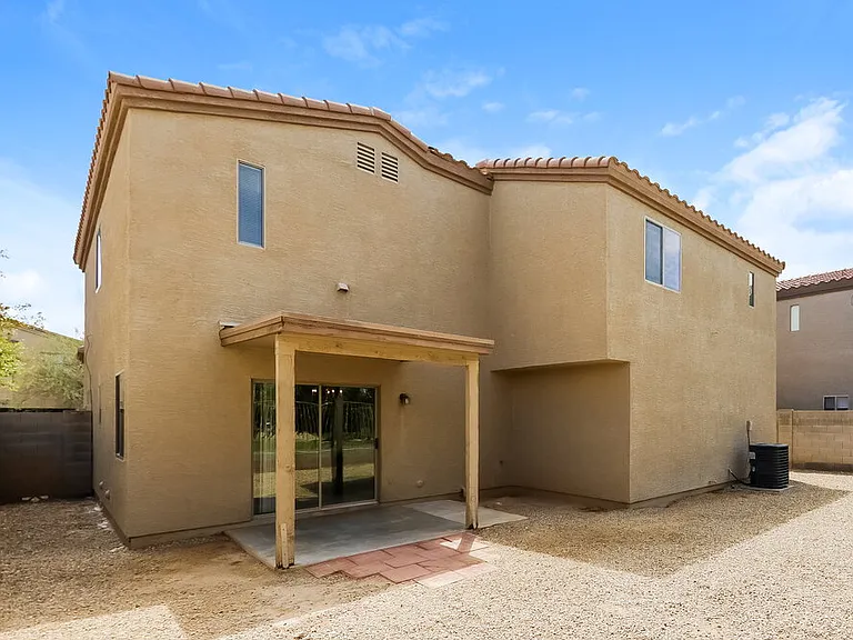 7222 S 37th Dr — Photo 17