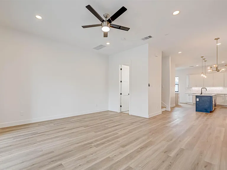 3503 Anita St — Photo 23