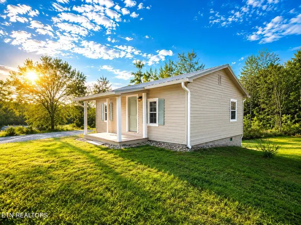 153 Holt Ln, Kingston, TN 37763