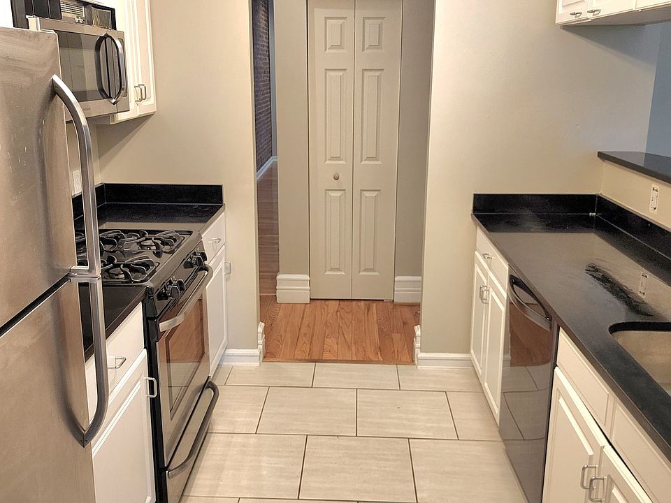 1st image of 2030 Rutger St Floor 1