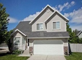 587 Downing St, Midvale, UT 84047