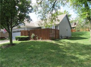 5311 NW 85th St, Kansas City, MO 64154