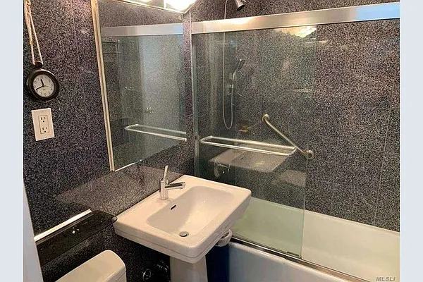 Rented by Charles Rutenberg Realty, Inc. | media 40