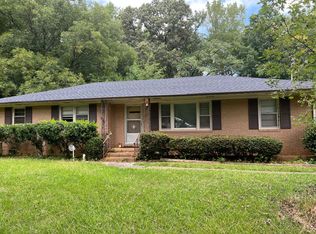 510 Willowbrook Rd, Greenwood, SC 29649