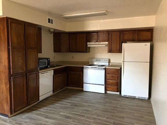 4th image of 6227 E Glencove St APT 103
