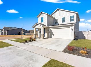 2040 W Gelding St, Middleton, ID 83644