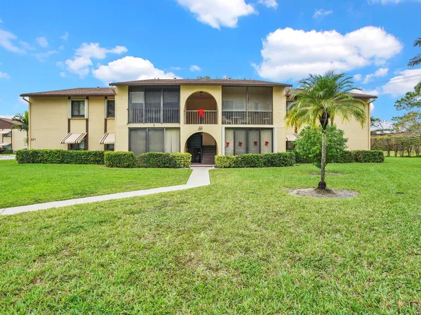 221 Pine Hov Circle #B-2, Greenacres, FL 33463