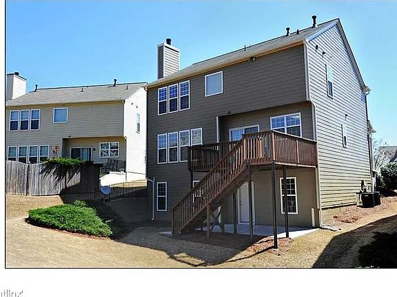 2nd image of 2450 Grandale Dr