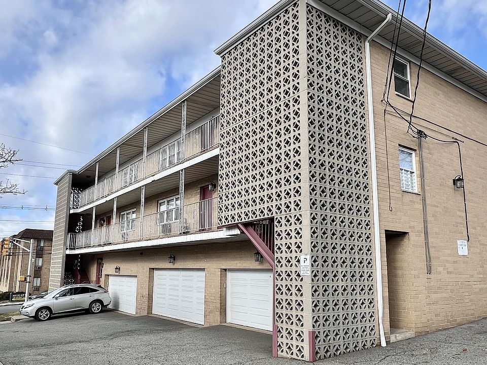 1st image of 87 Central Blvd APT 5