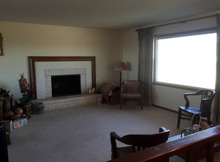 5304 Terra Heights Dr, Manhattan, KS 66503