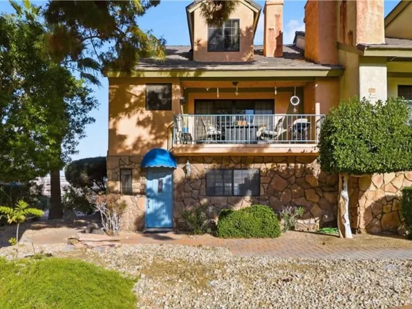 1566 Palace Way Unit 27, Lake Havasu City, AZ 86403