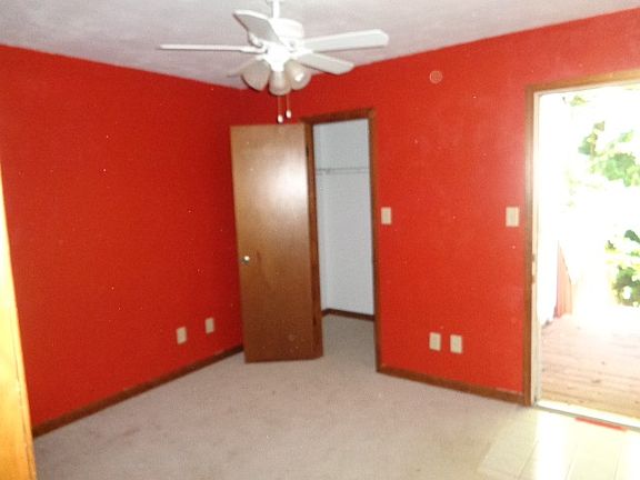 3rd image of 2005 Gardenbrook Ln