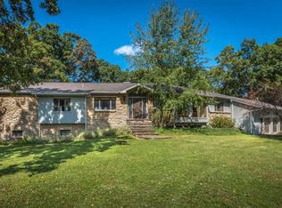 40W693 McDonald Rd, Elgin, IL 60124