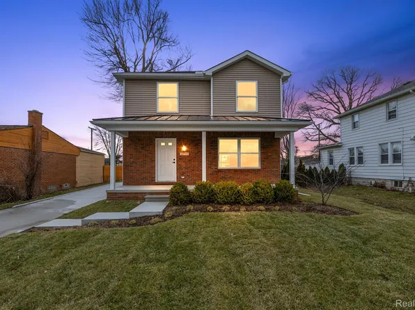 22712 Arcadia St, Saint Clair Shores, MI 48082