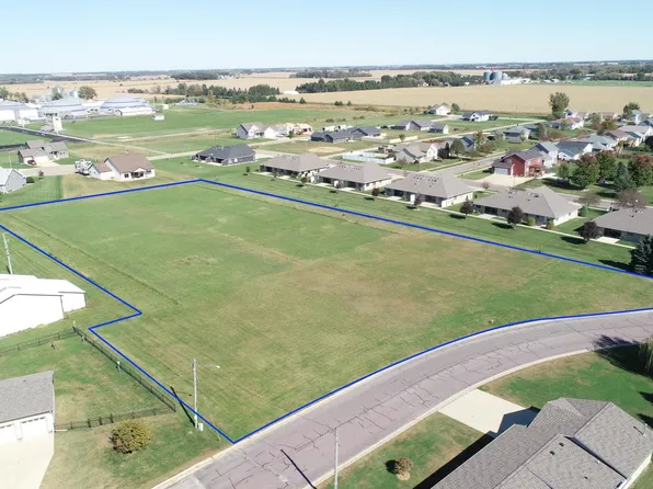 1st Ave SE, Grand Meadow, MN 55936