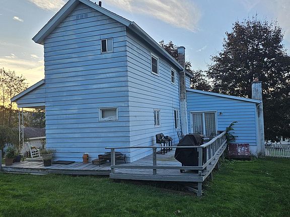 3rd image of 2309 Birney Ave