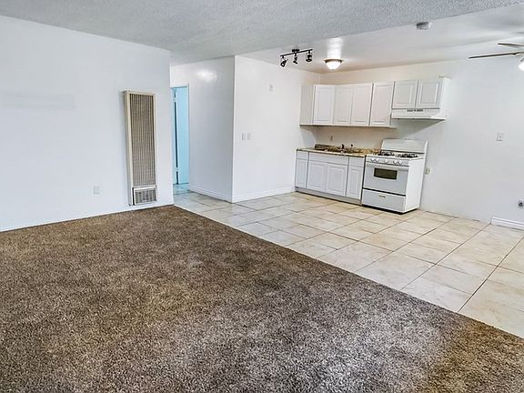 3rd image of 3265 Santa Fe Ave APT 57