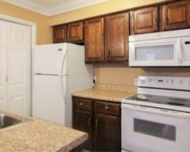 3rd image of 1738 Teasley Ln #Jdbuxw30p