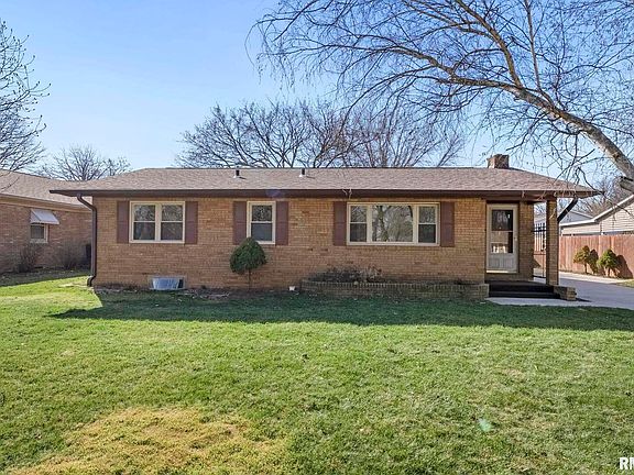 2nd image of 1130 34th Avenue Ct