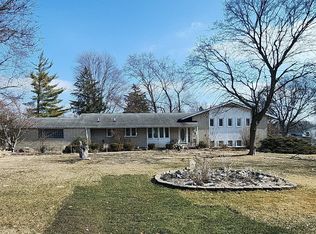 28252 W Kalong Cir, Southfield, MI