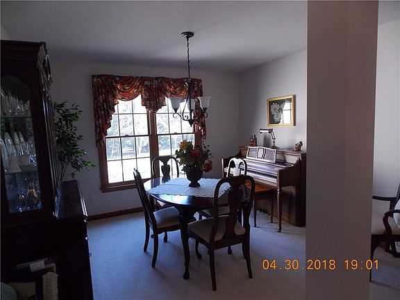 3rd image of 1417 Woodglen Dr