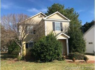 9344 Amy Dr, Charlotte, NC 28213
