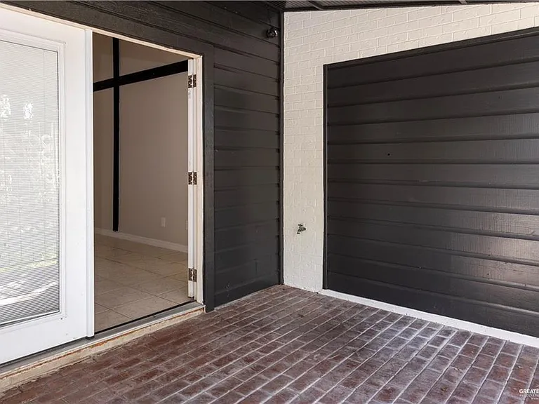 1801 Highland Park Ave — Photo 23