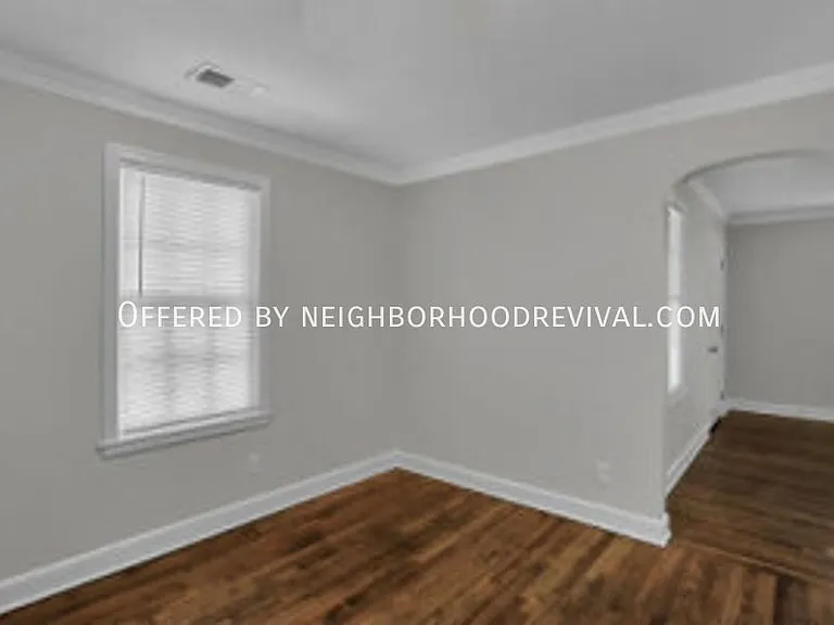 1087 McEvers Rd — Photo 6