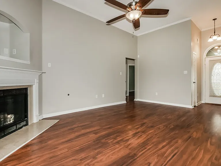 5847 Wendover Cv — Photo 5