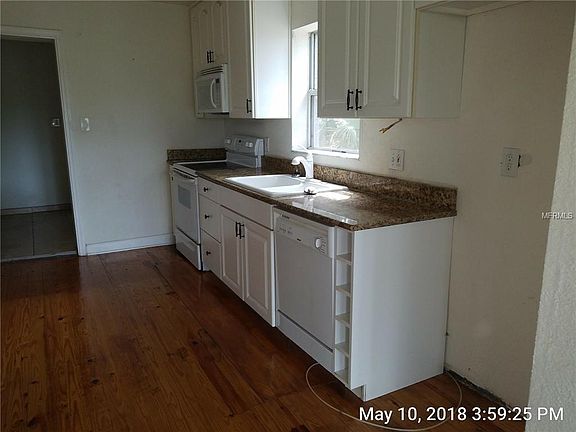 4th image of 11216 Glenbrook Dr