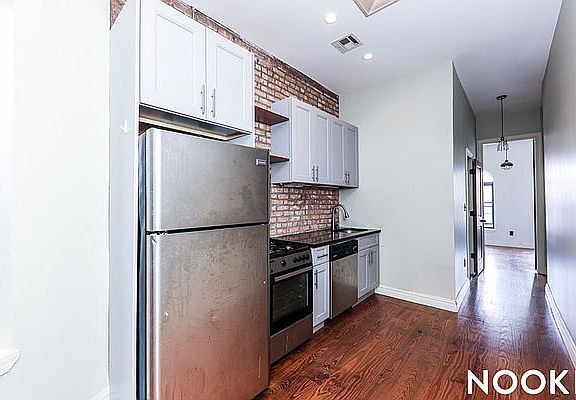 2nd image of 73 Jefferson St #4F