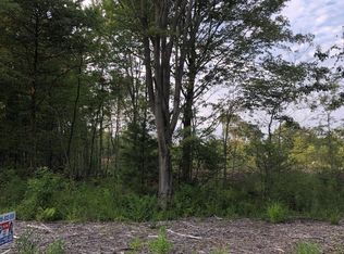 780 Judson Rd, Norton Shores, MI 49456