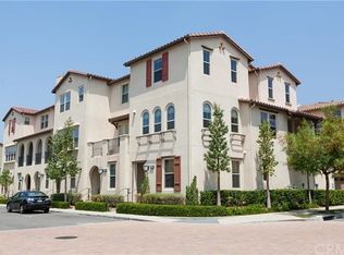 905 N Bouquet Ct UNIT F, Azusa, CA 91702