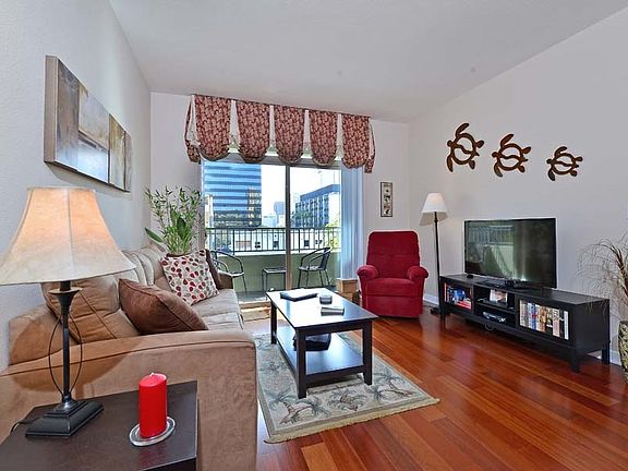4th image of 1501 Front St Unit 225