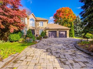 1248 Old Colony Rd, Oakville, ON L6M 1J8