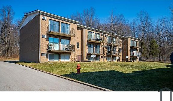 4th image of 719 E Waterloo Rd