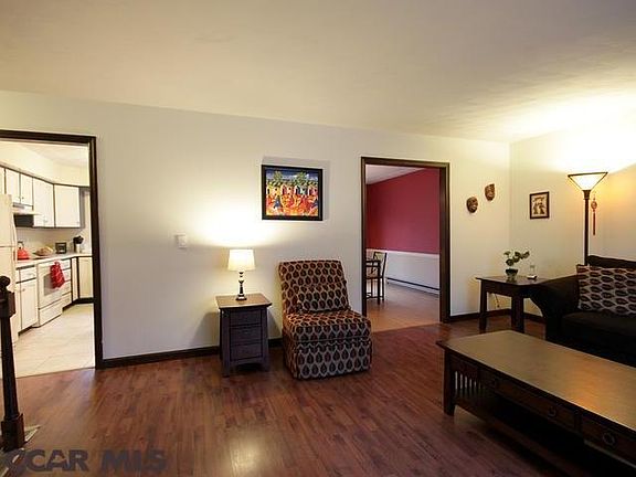 5th image of 436 Canterbury Dr