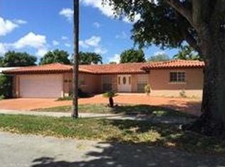 6830 Miami Lakes Dr, Miami Lakes, FL 33014