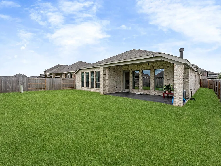 21215 Palm Arbor Dr — Photo 29