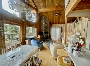 8200 Gun Lake Rd W, Squamish Lillooet, BC V0K1P0