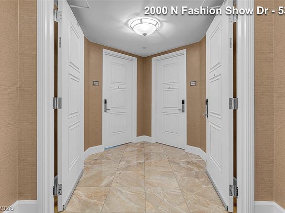 4th image of 2000 N Fashion Show Dr Unit 5312