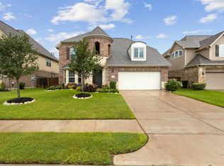 11729 Desert Bluff Ln, Pearland, TX 77584