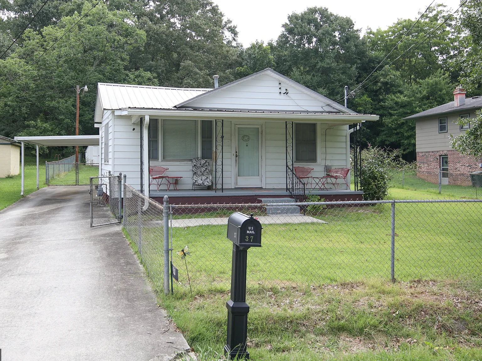 2 bed, 892 sqft, $1,200 — Photo 2