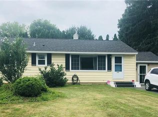 102 Kristin Rd, North Syracuse, NY 13212