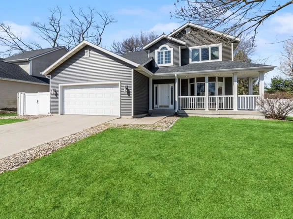 1007 Vermont Ct, Ames, IA 50014