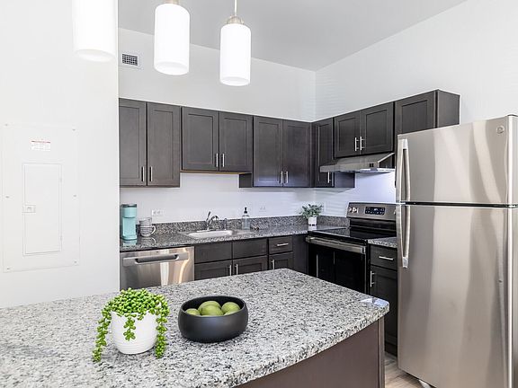 3rd image of 133 S East St #206