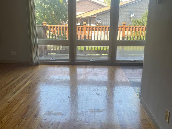 4th image of 2200 Arbor Cir APT 22