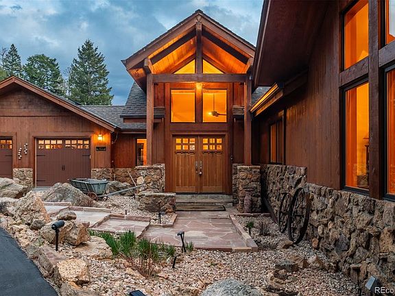 2nd image of 62 Aspenwood Drive