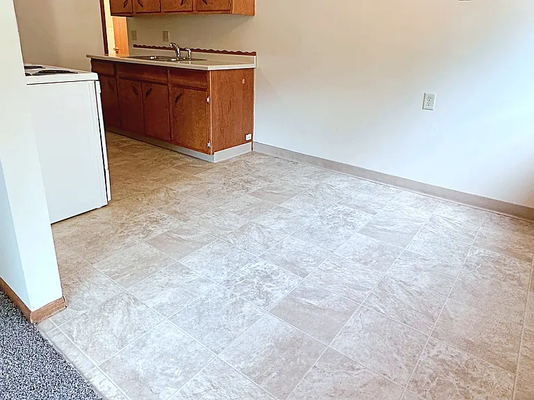 Davern Park Apartments — Photo 29